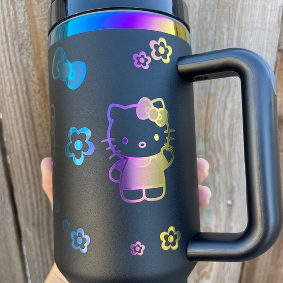 HELLO KITTY TUMBLER 40oz - Picture 10 of 16